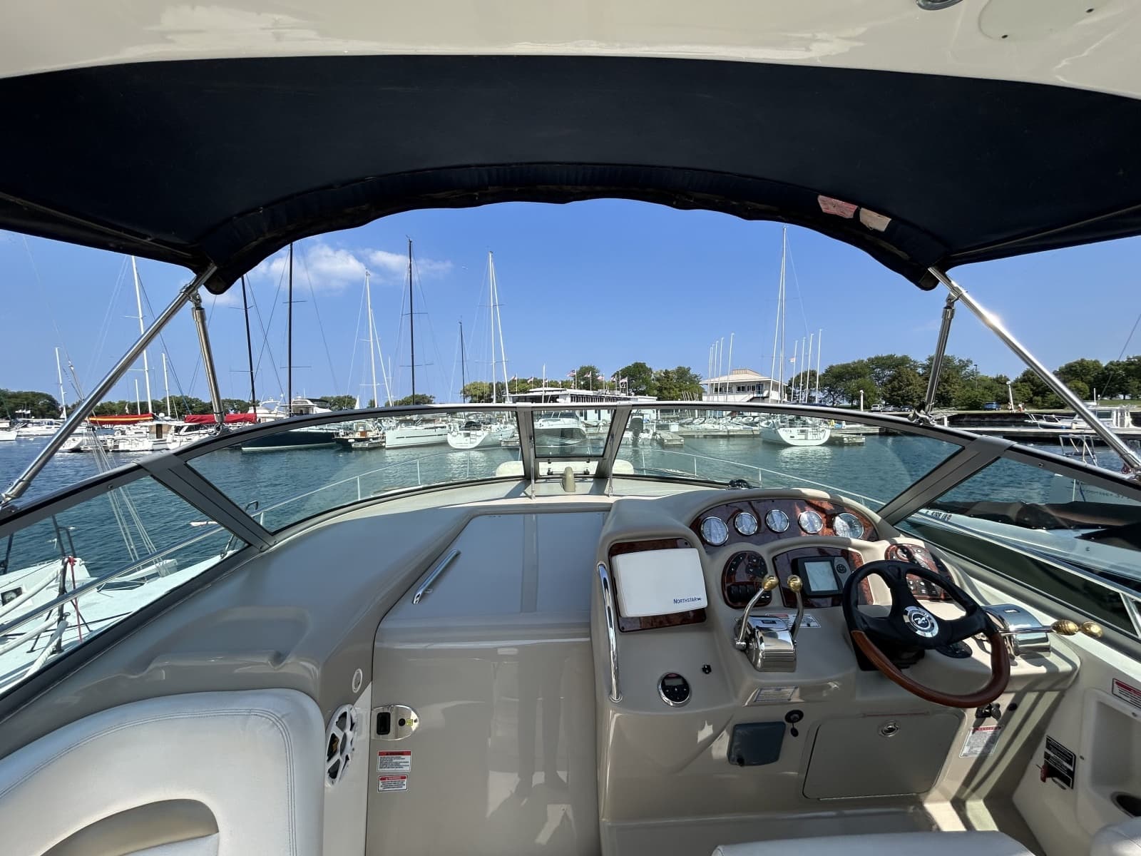 2006 Sea Ray 320 Sundancer