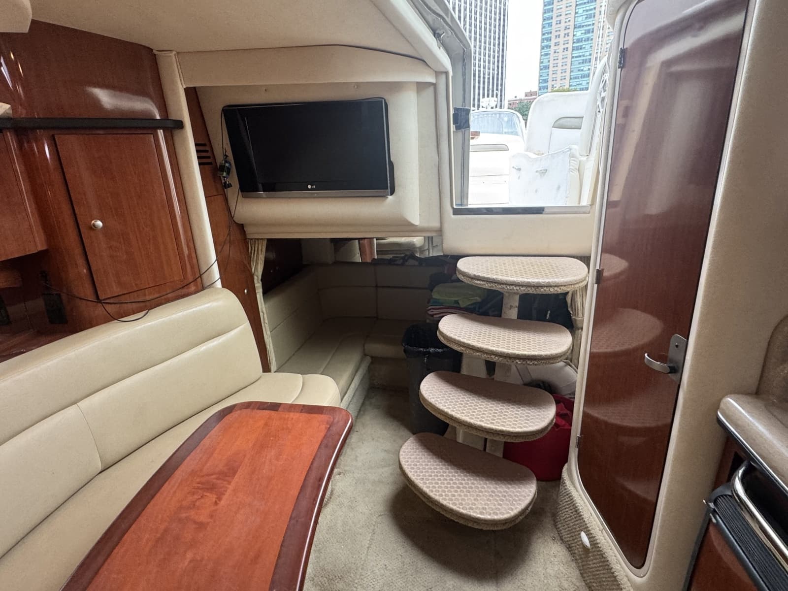 2006 Sea Ray 320 Sundancer