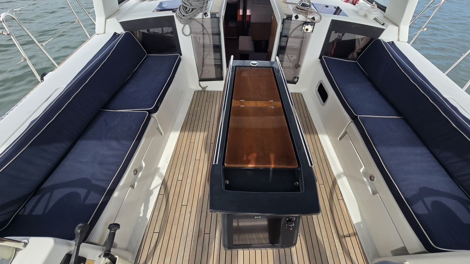 2012 Beneteau Oceanis 45