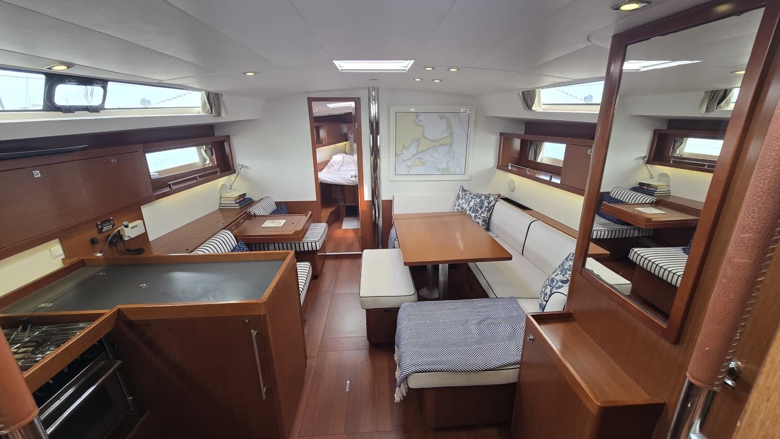 2012 Beneteau Oceanis 45