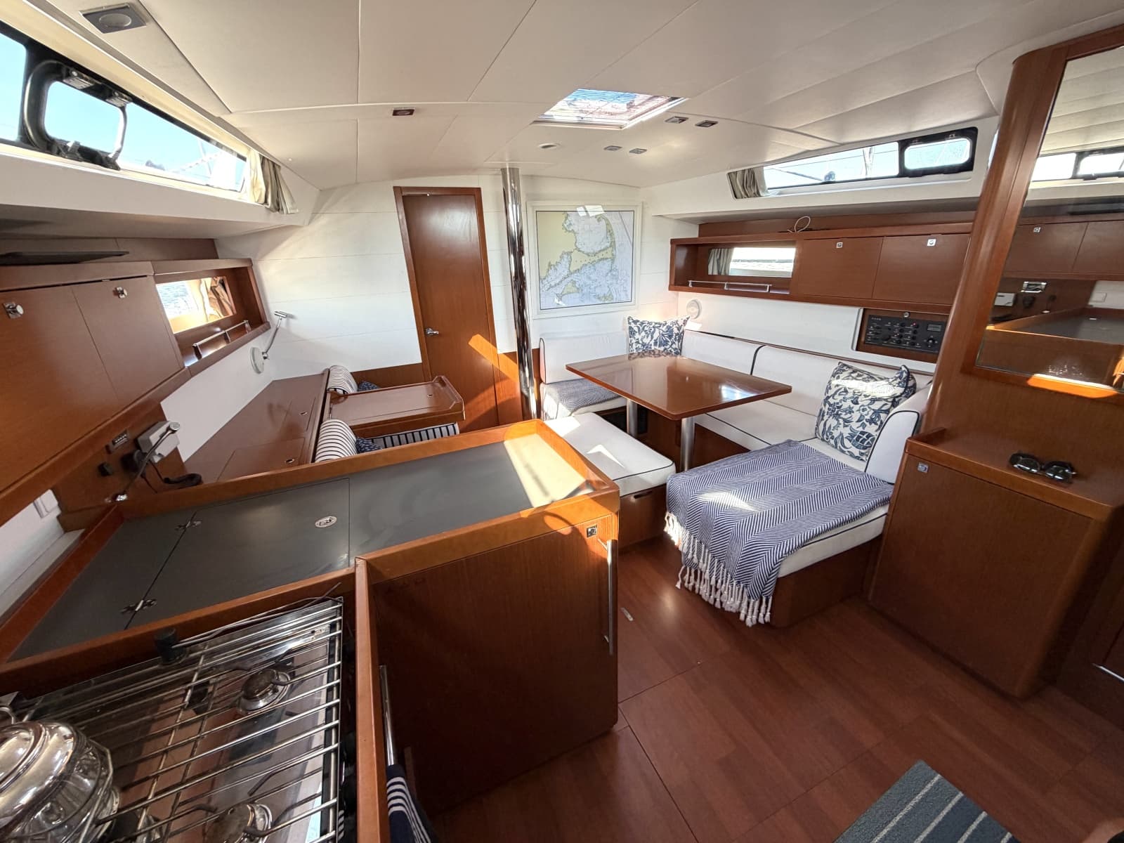 2012 Beneteau Oceanis 45