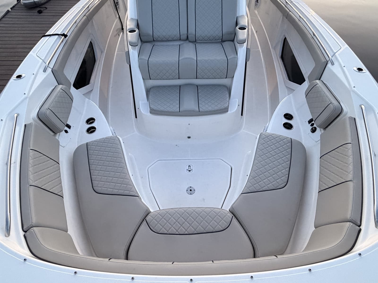 2022 Pursuit S378