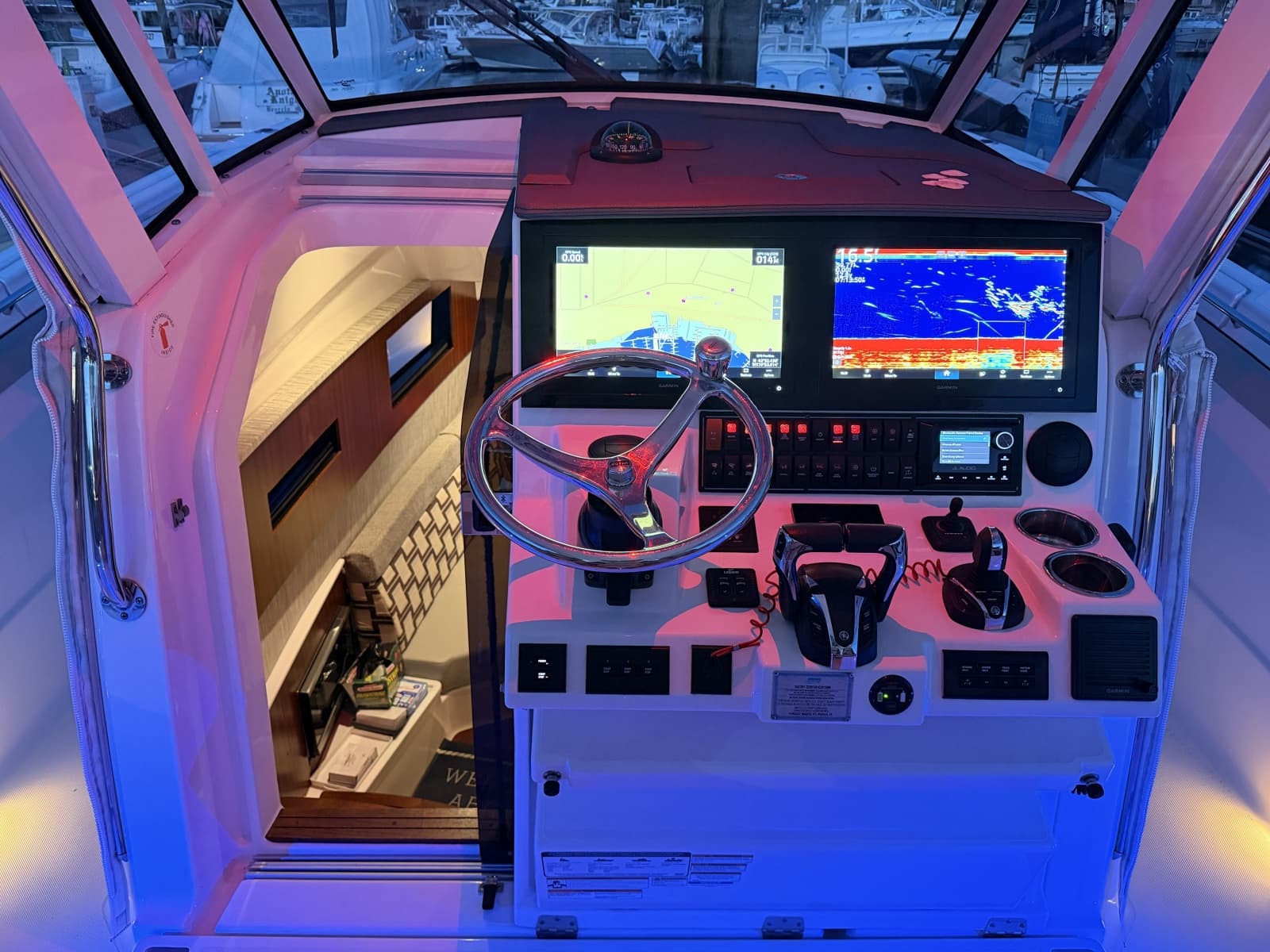 2022 Pursuit S378