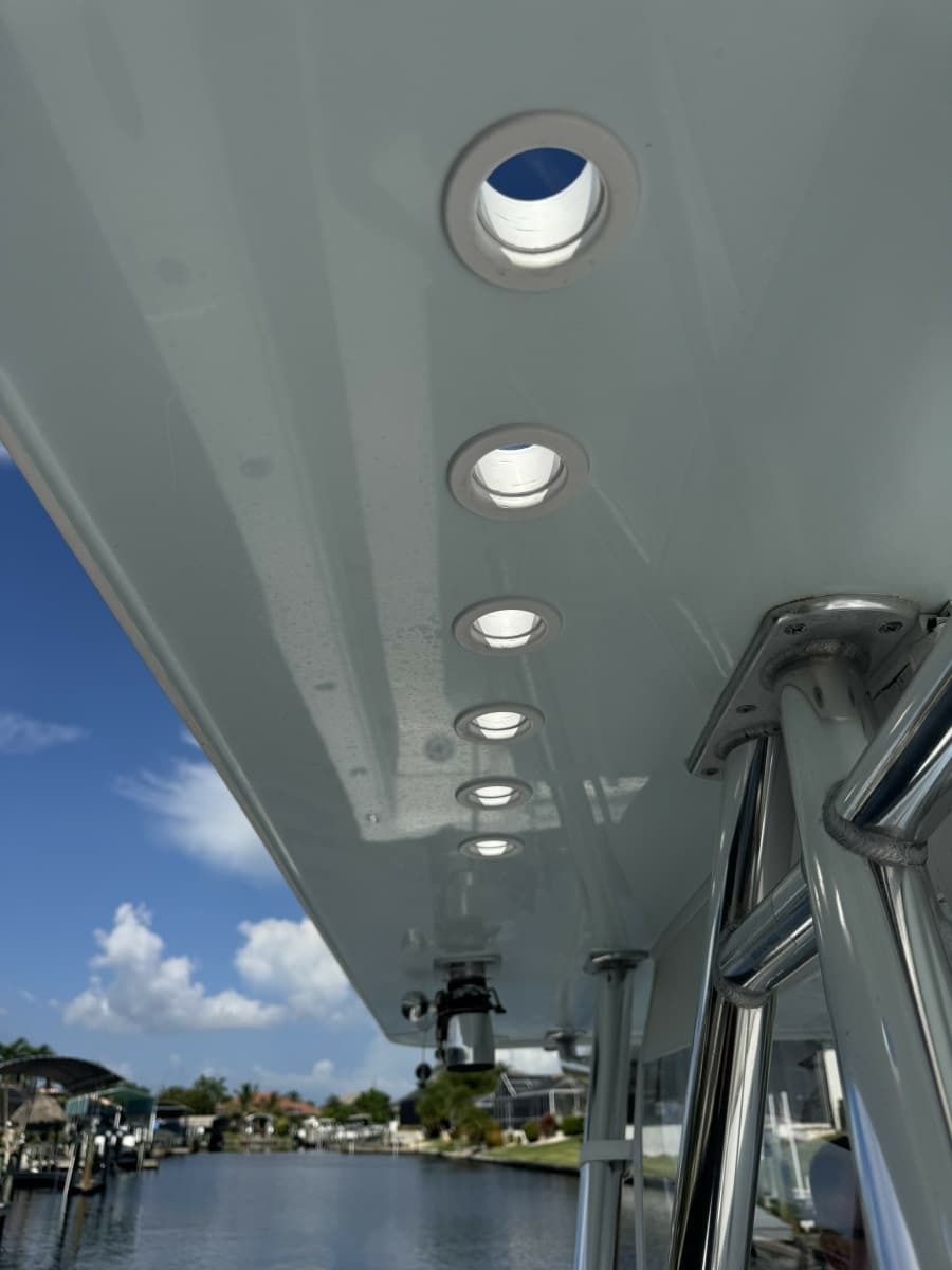 2013 Invincible 36 Open Fisherman