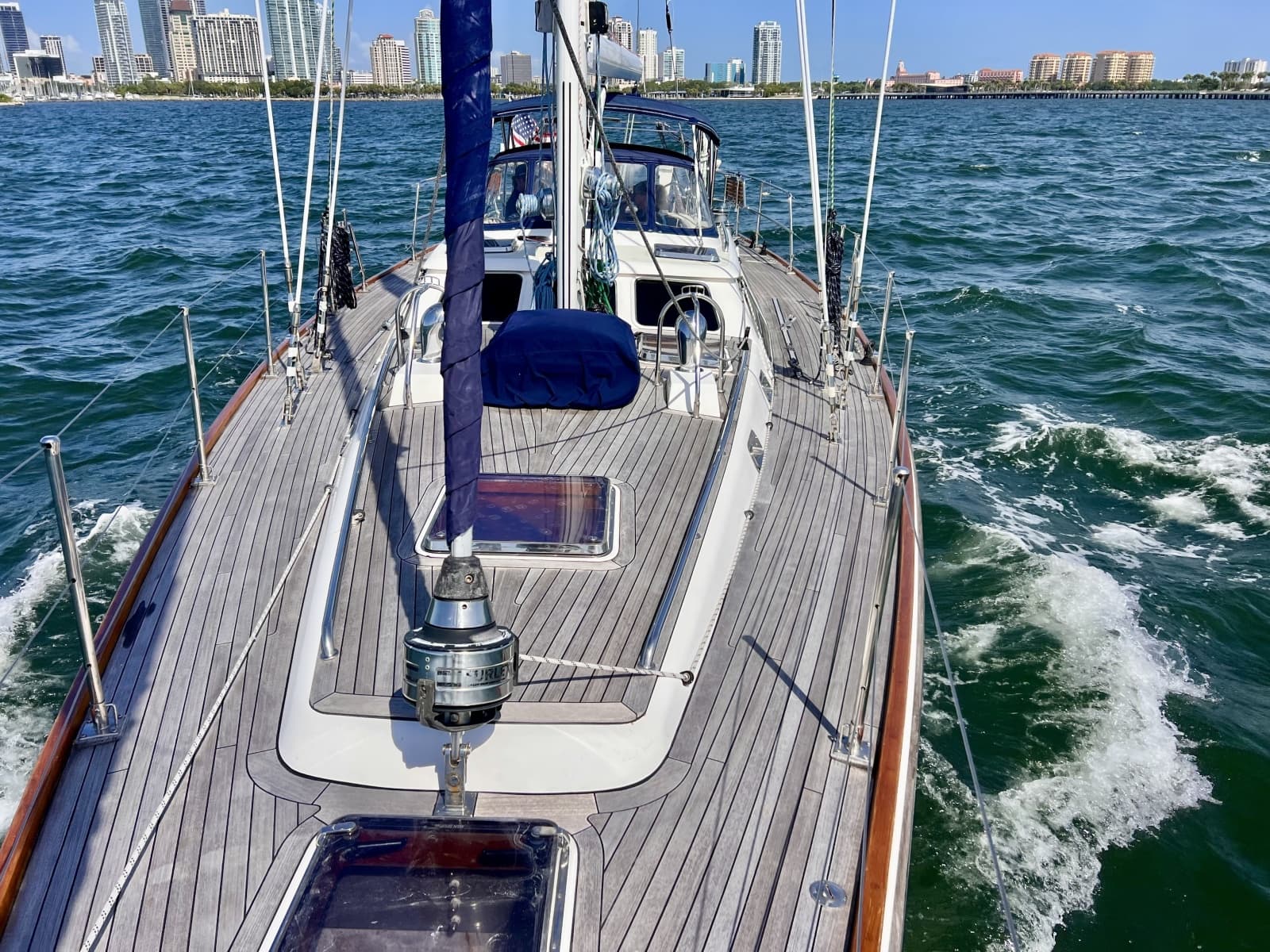 2001 Hylas 54 RS