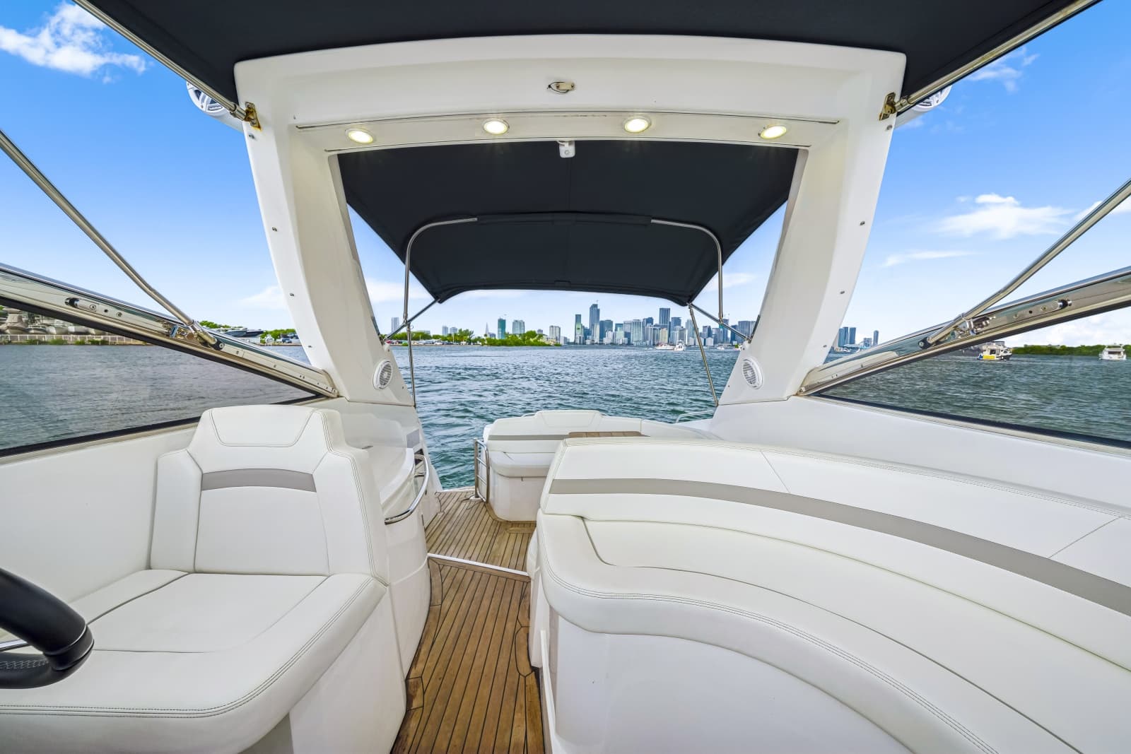 2004 Sunseeker Portofino 35