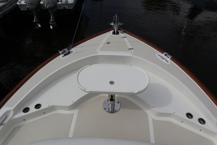 Marlow 37 - MI-DI - Bow