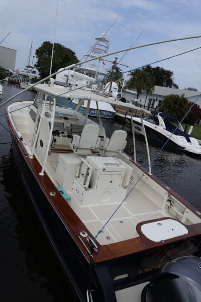 Marlow 37 - MI-DI - Exterior Profile