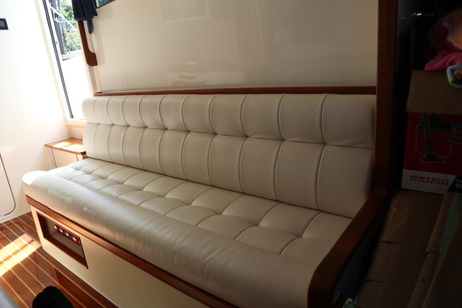 Marlow 37 - MI-DI - Seating