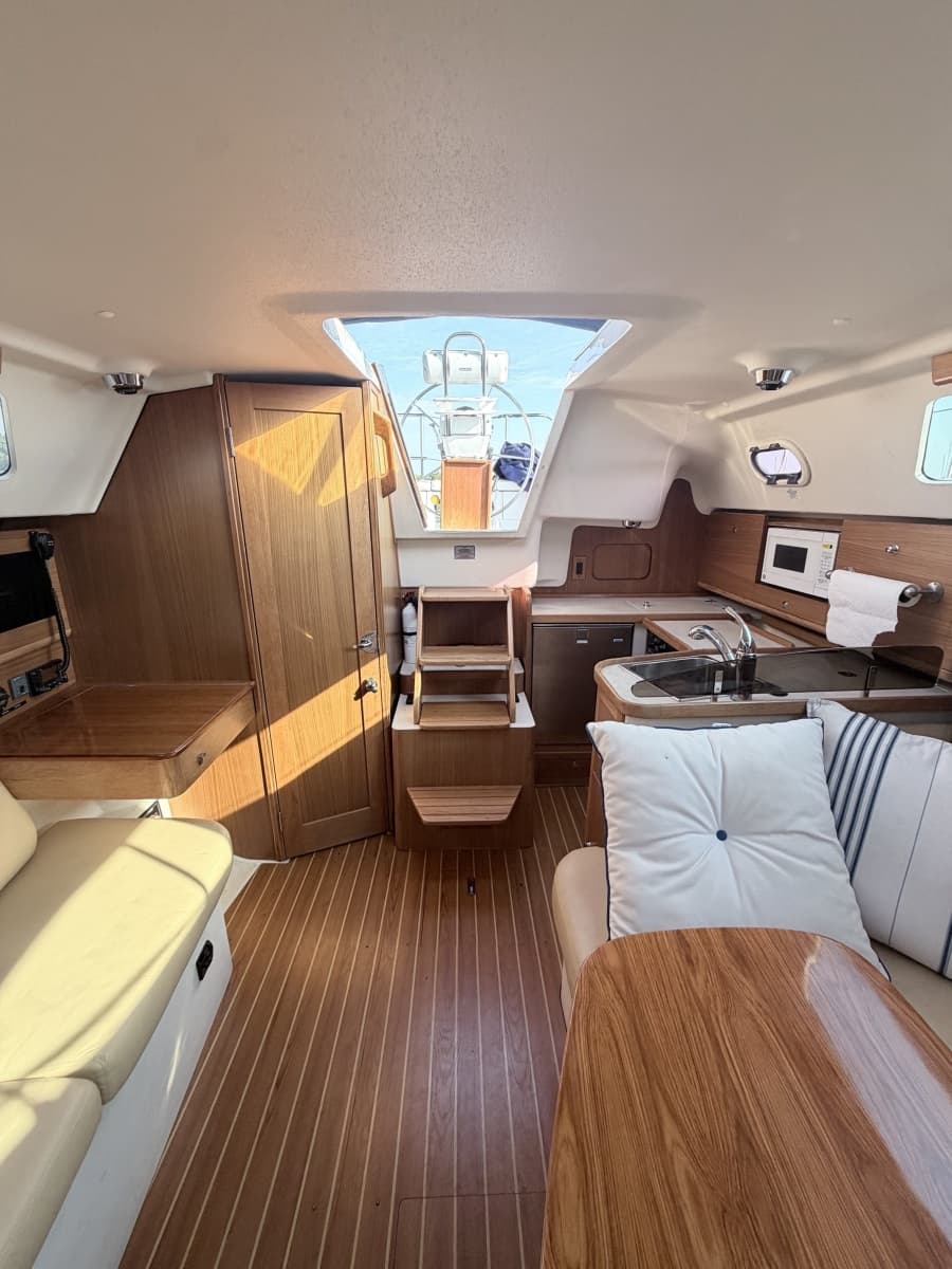 2015 Catalina 315