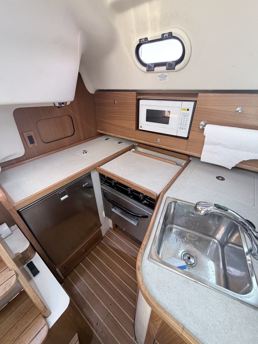 2015 Catalina 315