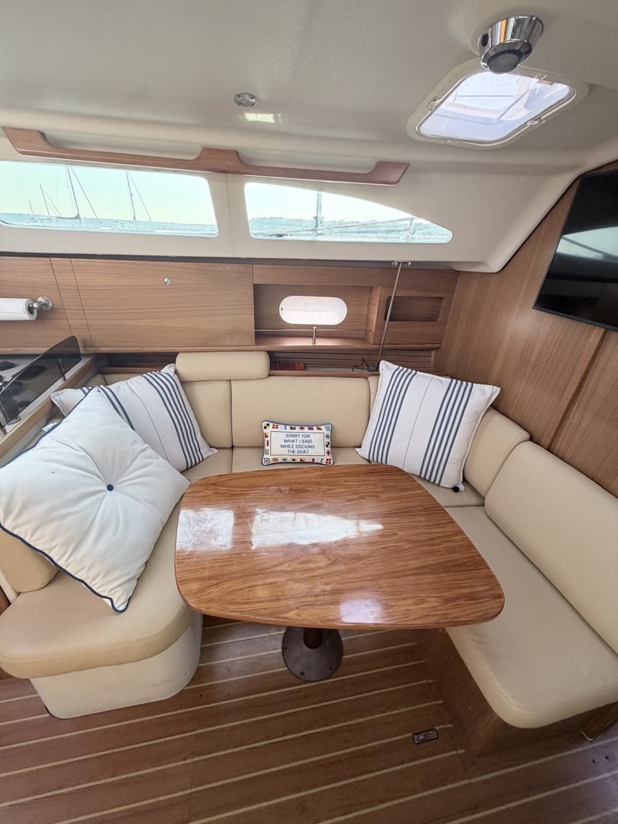 2015 Catalina 315