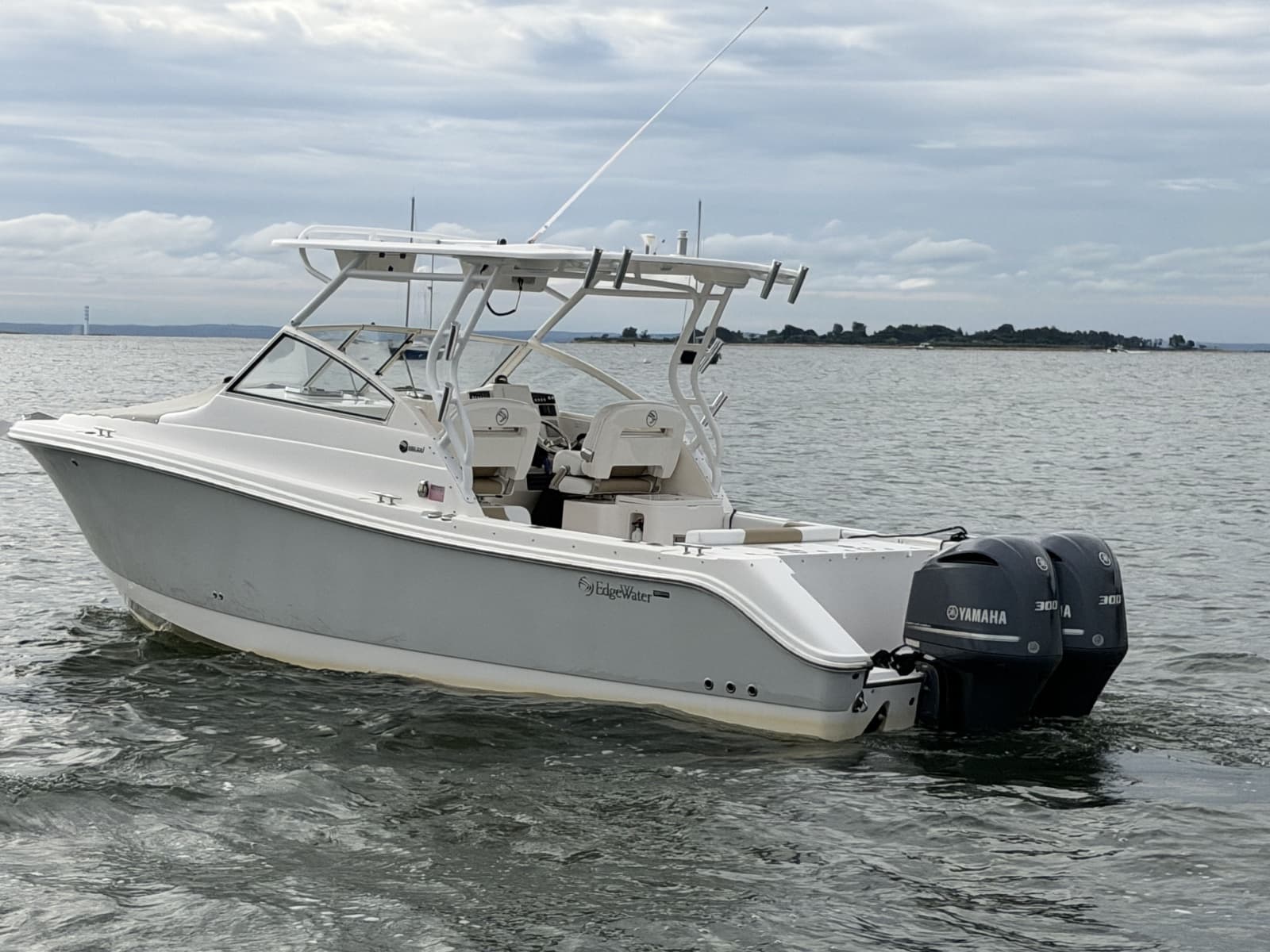 2015 Edgewater 