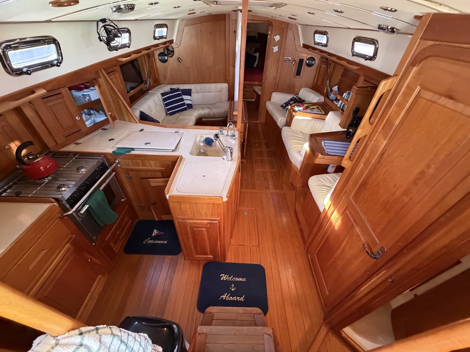 2011 Tartan 4300
