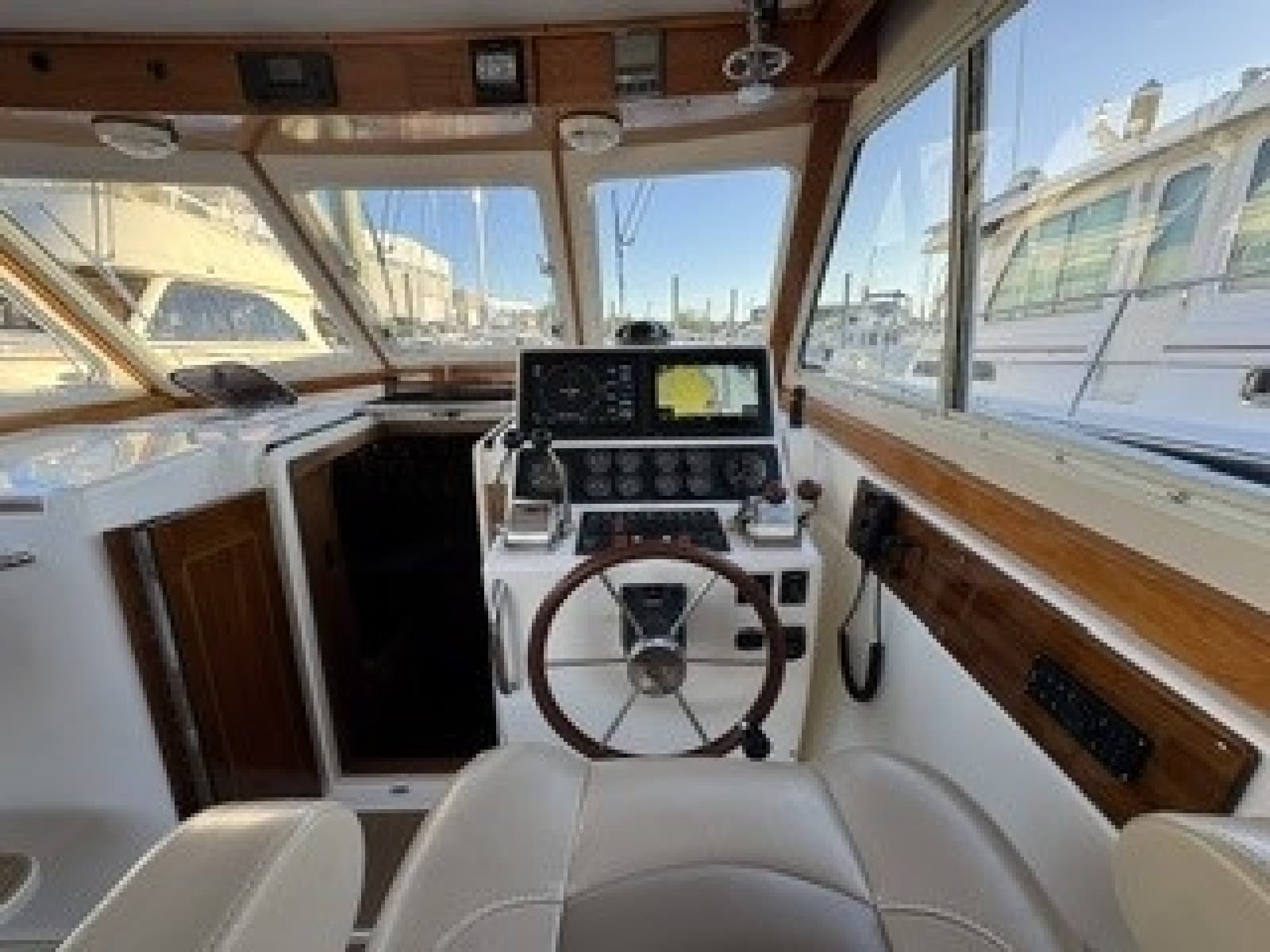 2000 Sabre 36 express