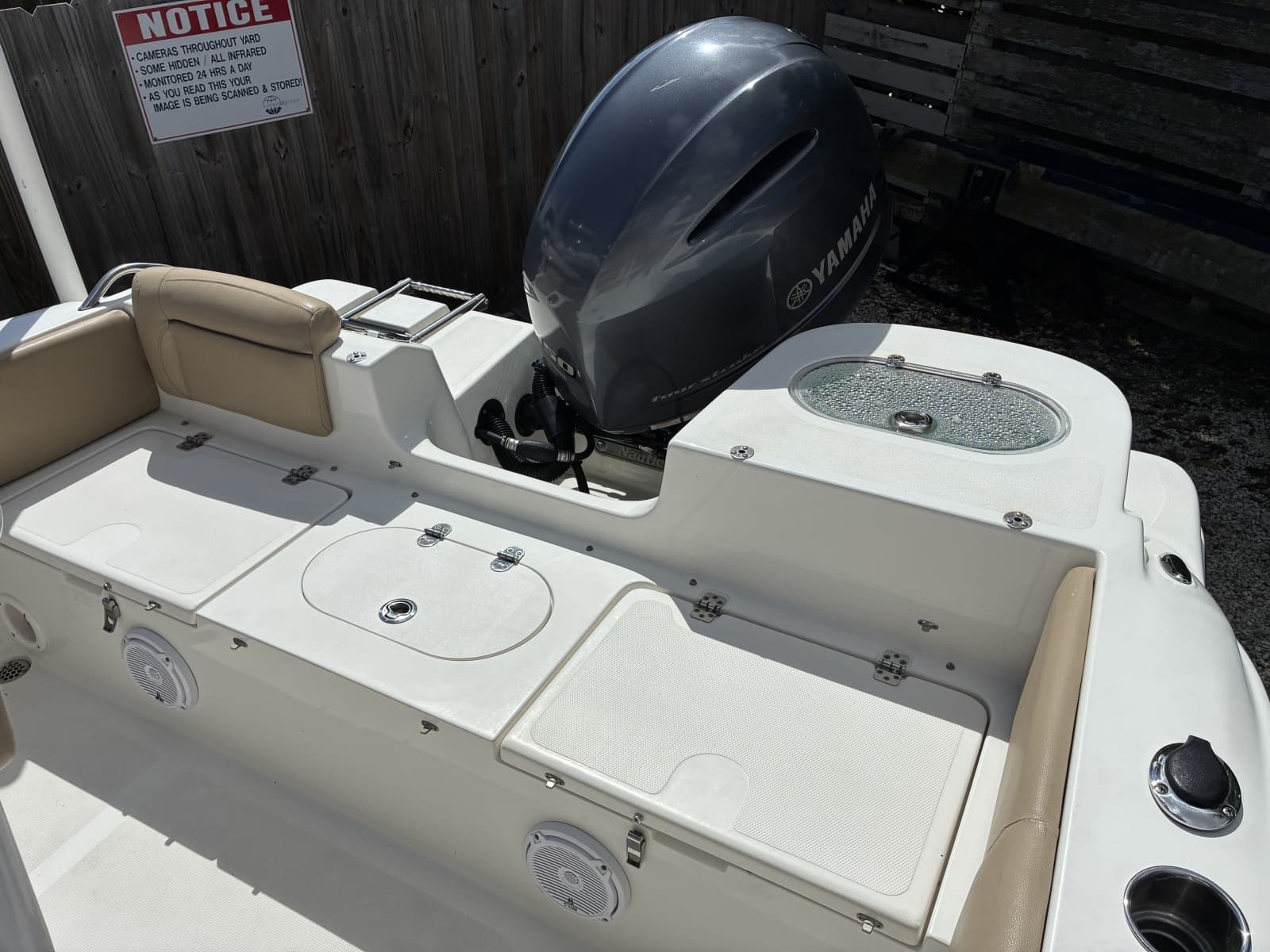 2019 NauticStar 2102 Legacy