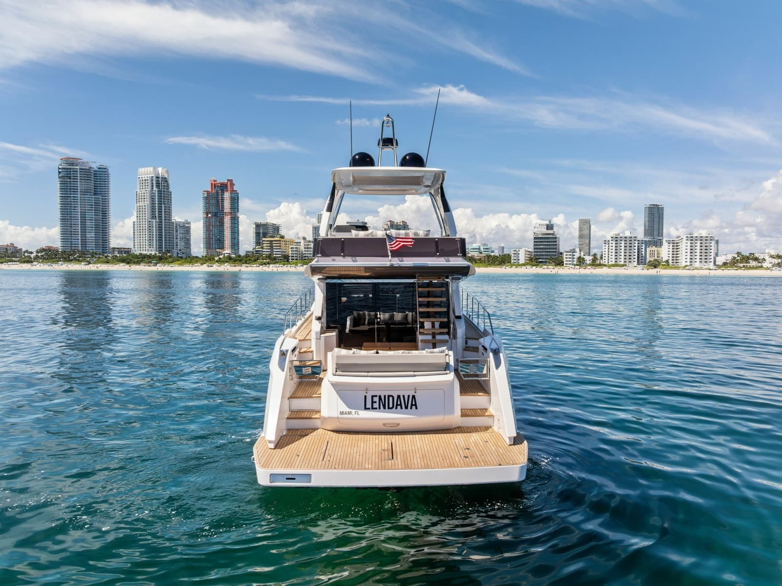 2025 Ferretti Yachts 