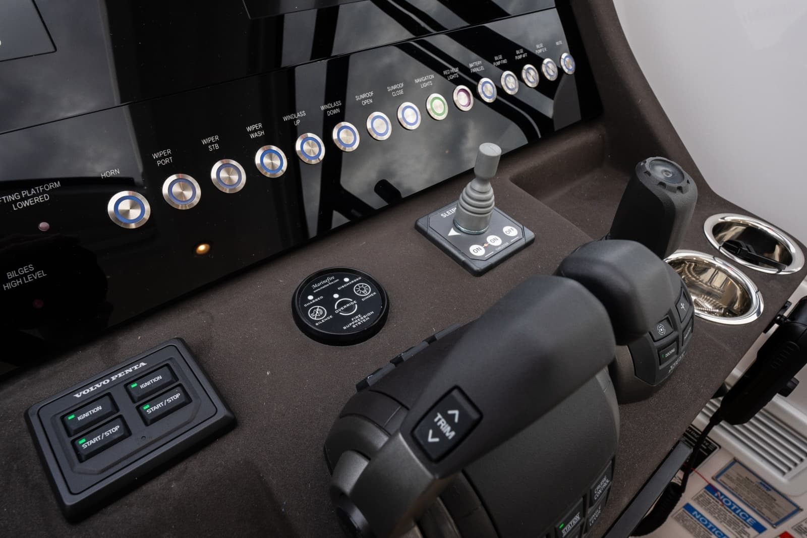 2025 Azimut Atlantis 45