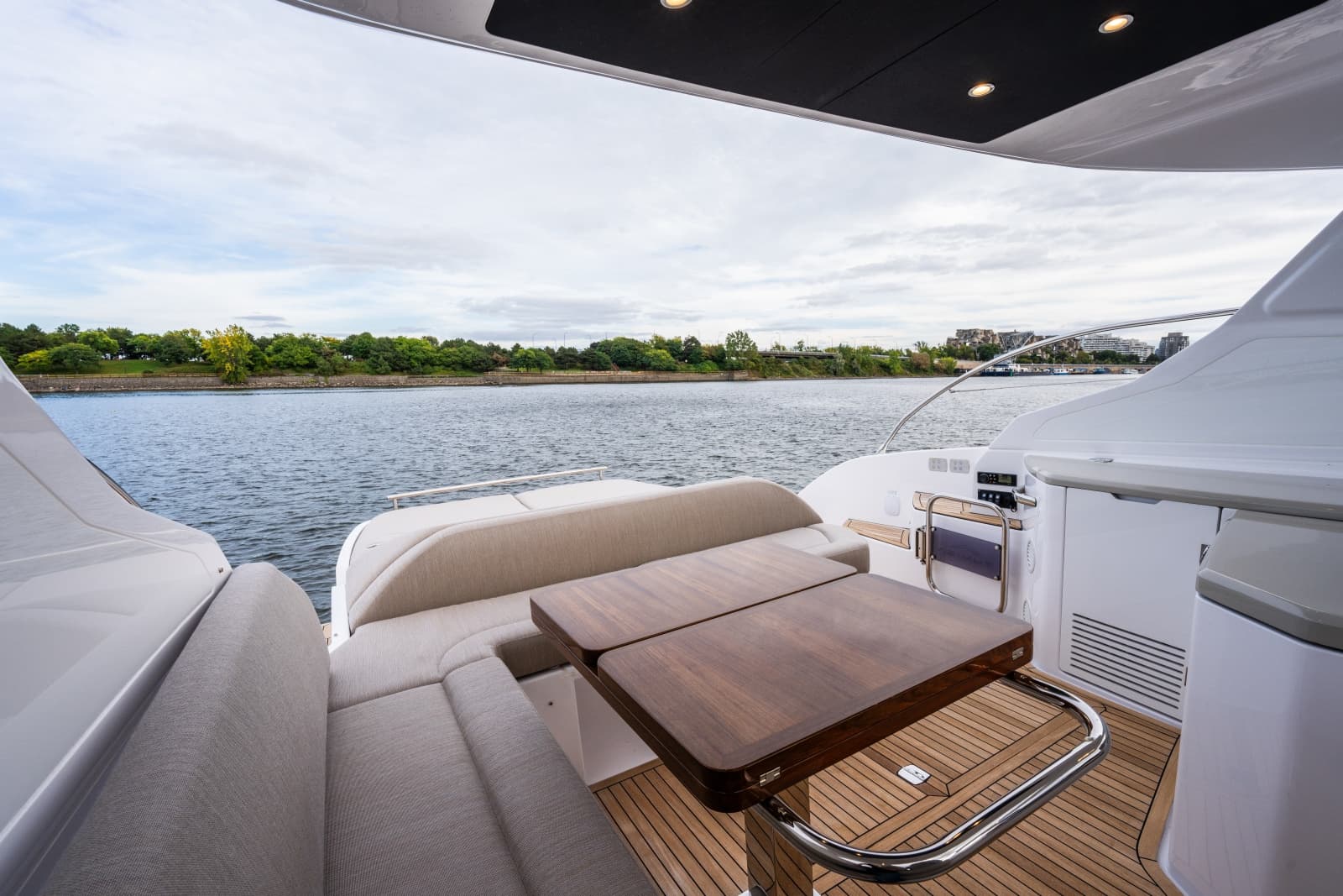 2025 Azimut Atlantis 45