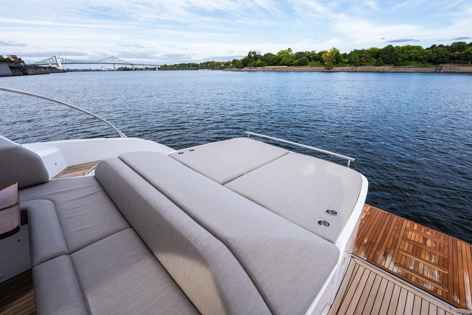 2025 Azimut Atlantis 45