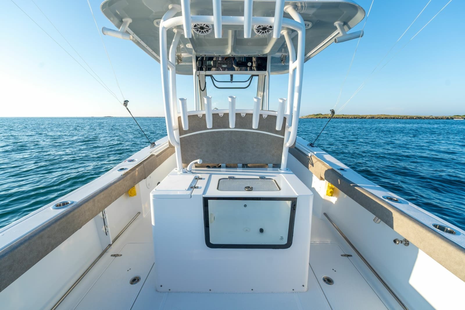 2026 Sea Hunt Gamefish 30CB
