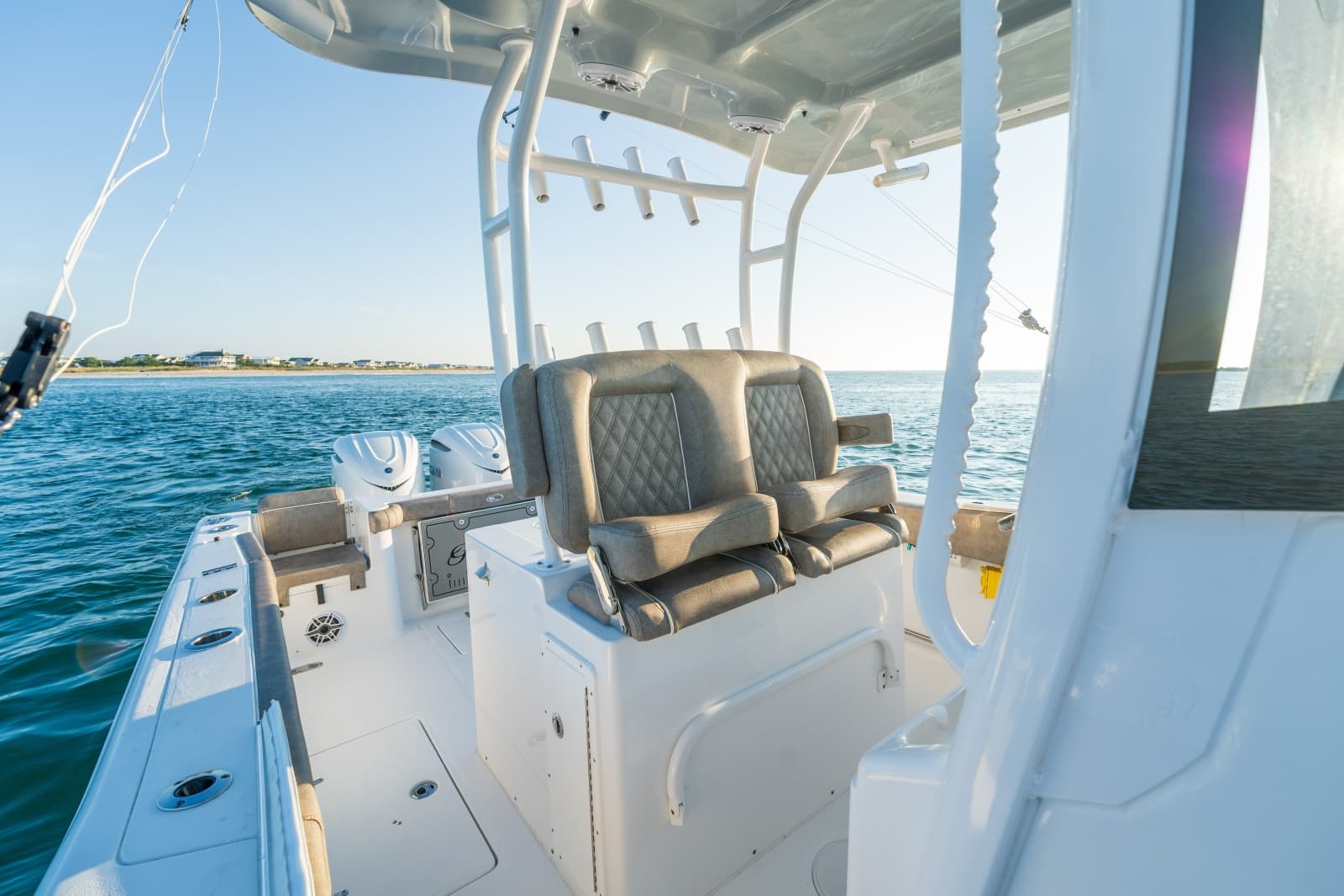 2026 Sea Hunt Gamefish 30CB