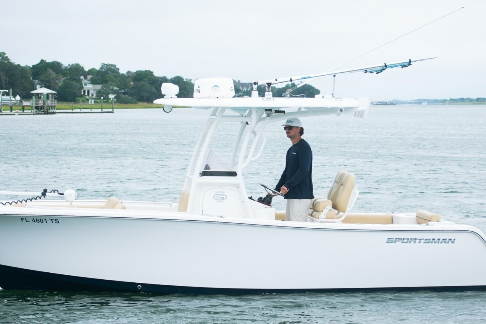 2021 Sportsman Open 242 Center Console