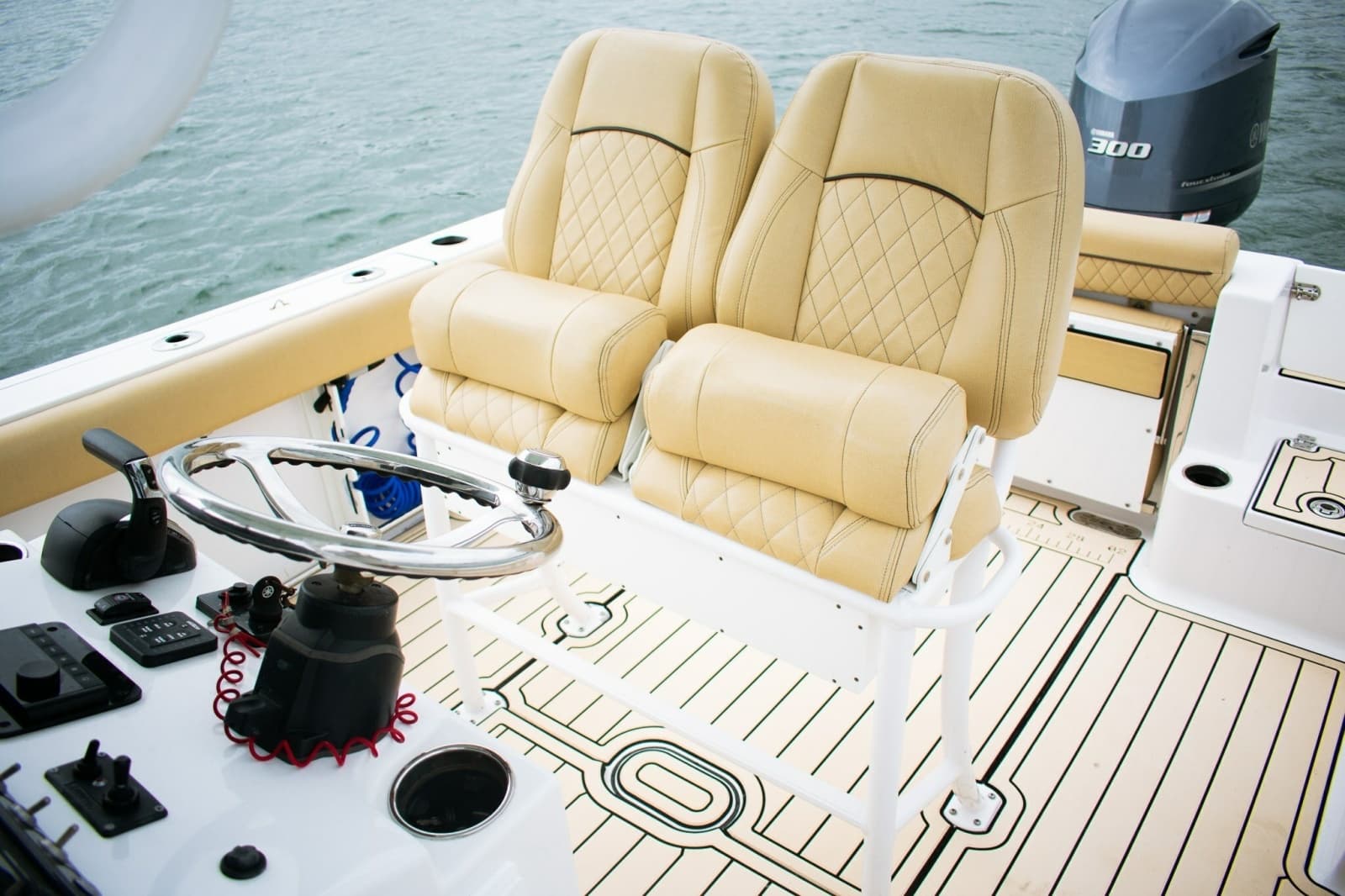 2021 Sportsman Open 242 Center Console