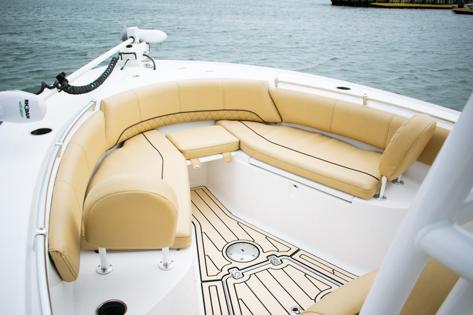 2021 Sportsman Open 242 Center Console