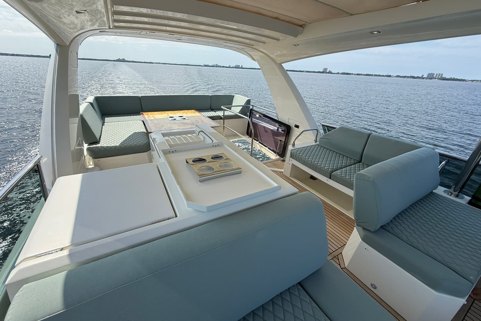 2017 Prestige 630