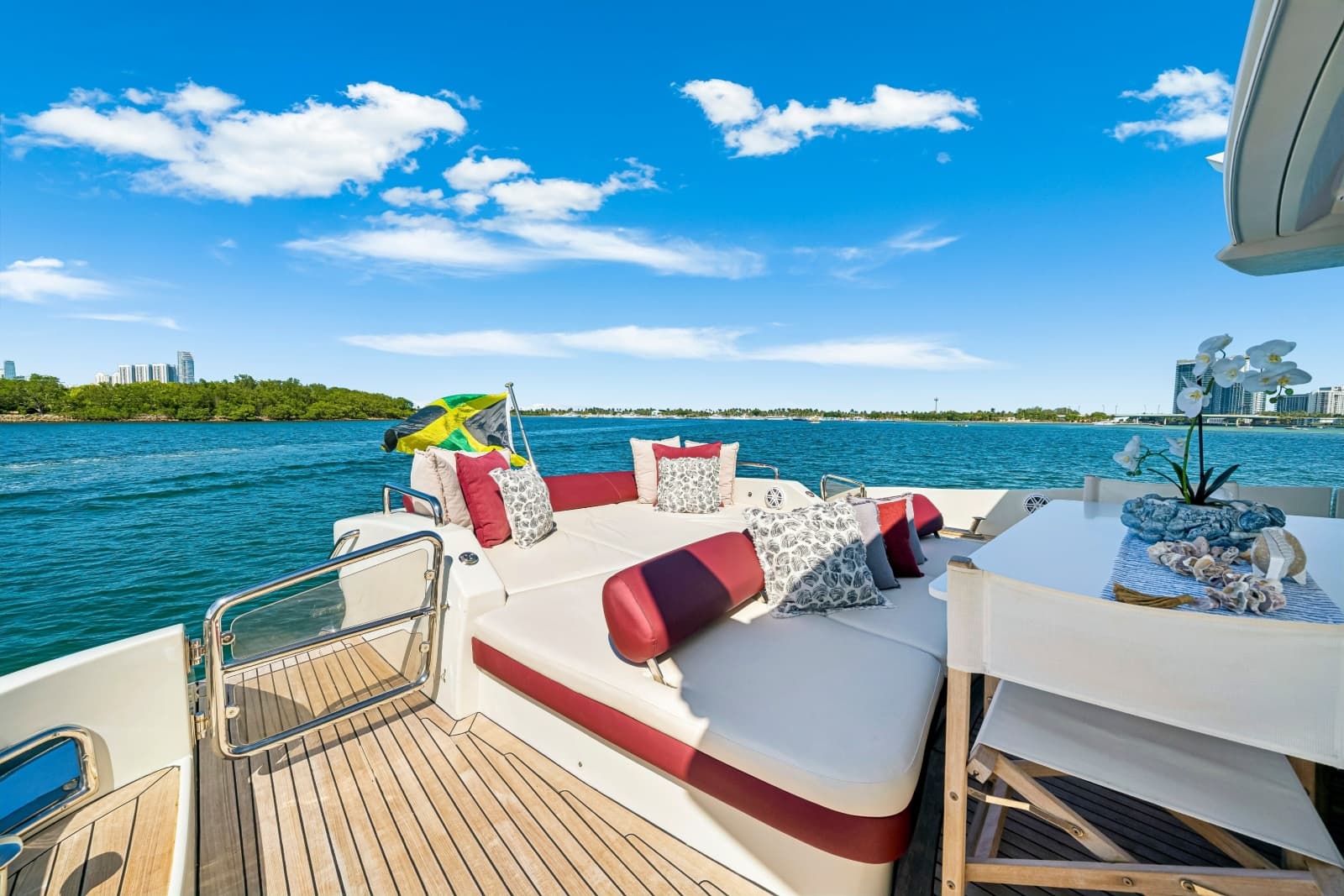 2009 Azimut 86S