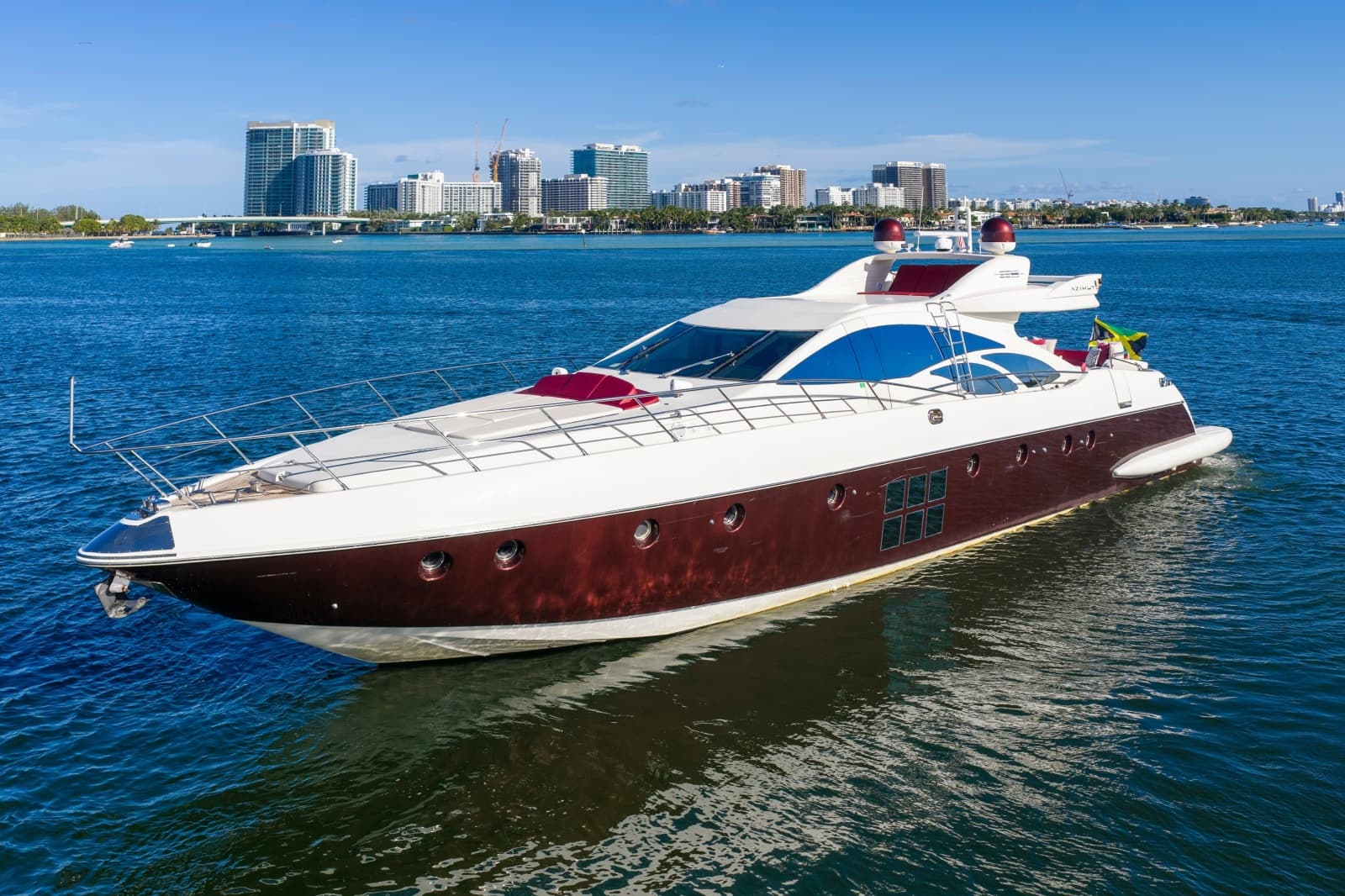 2009 Azimut 86S