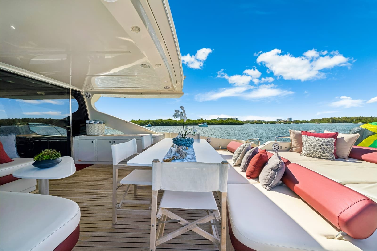2009 Azimut 86S