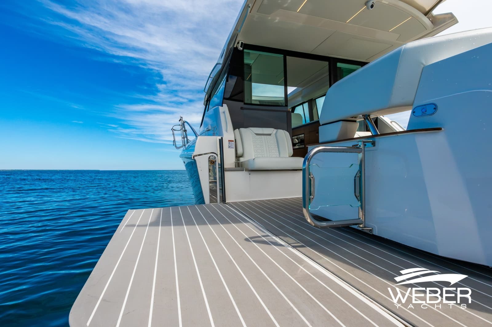 2026 Tiara Yachts 
