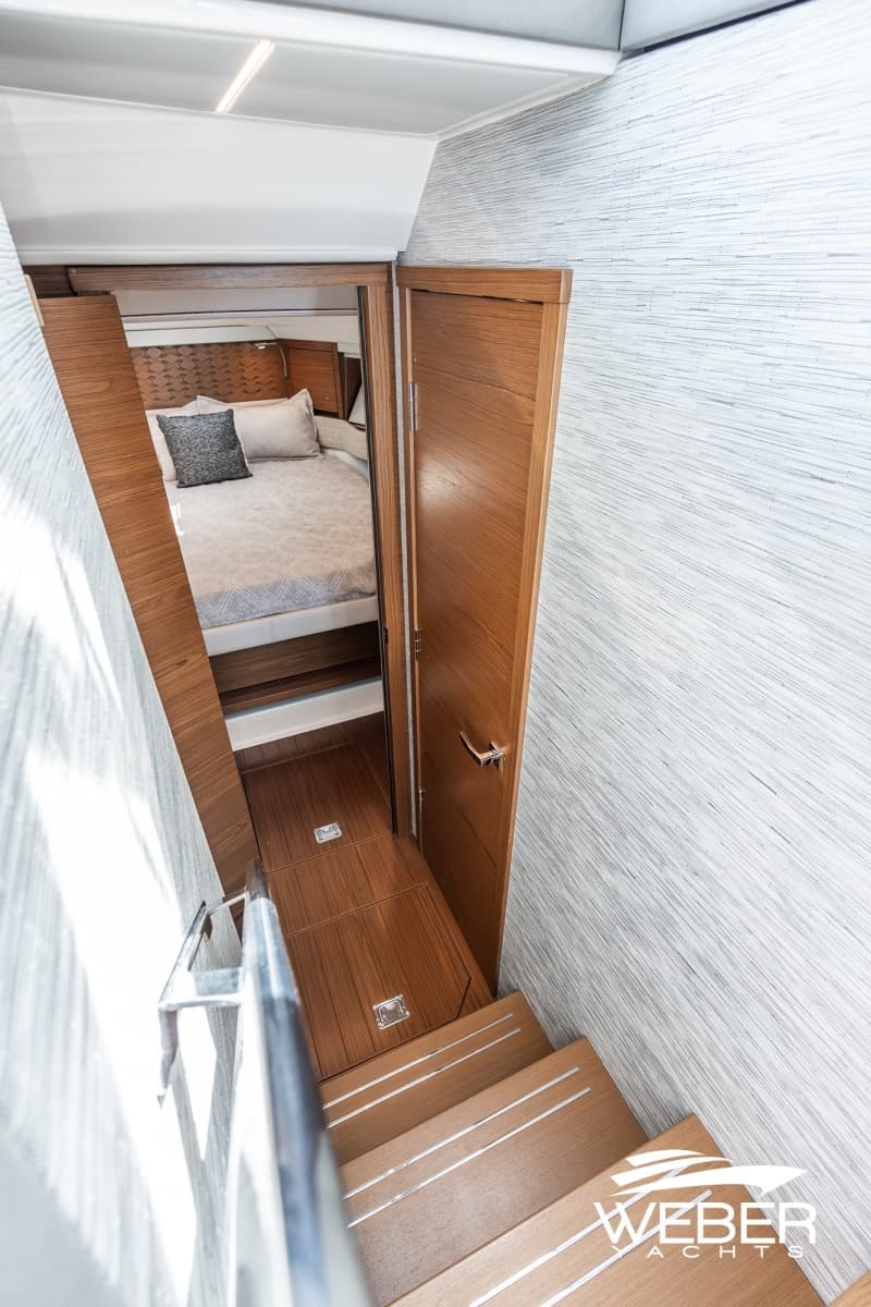 2026 Tiara Yachts 