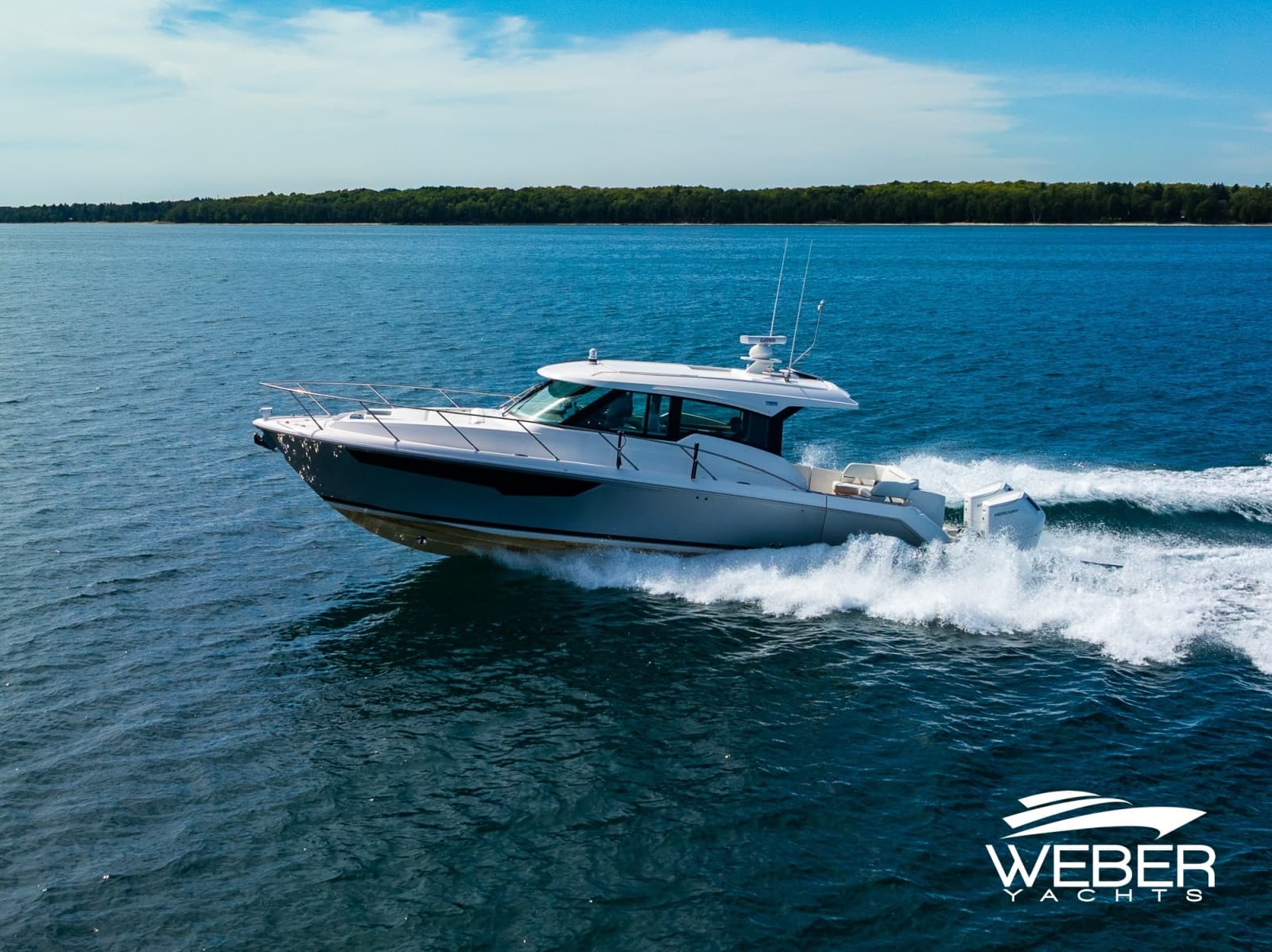 2026 Tiara Yachts 