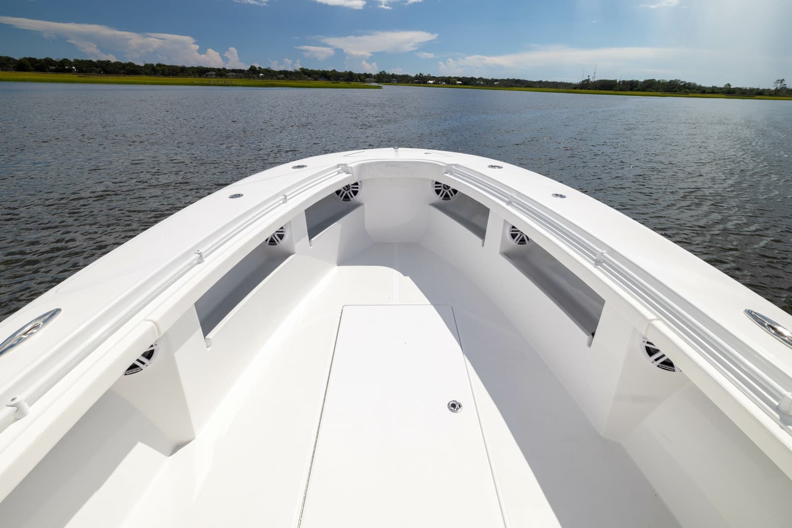 2025 Front Runner Center Console