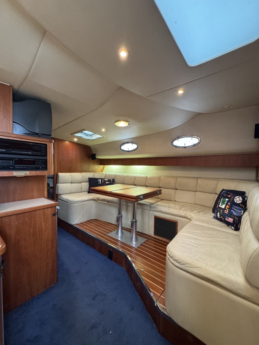 1997 Tiara Yachts 4000 Express