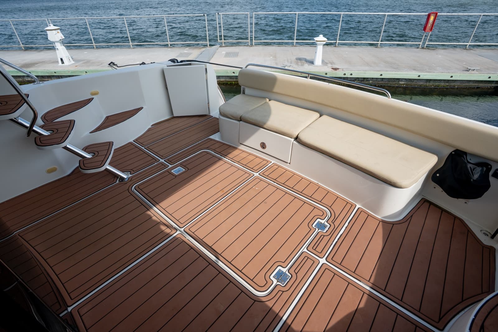 2007 Carver 56 Voyager SE