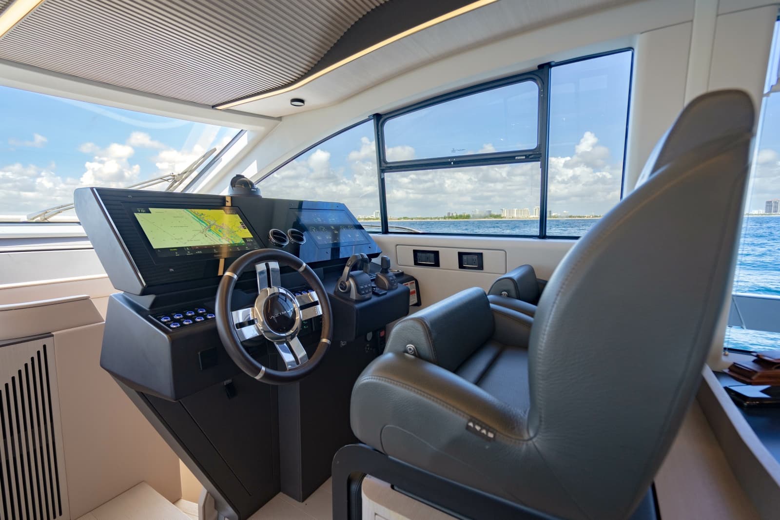 2024 Azimut 