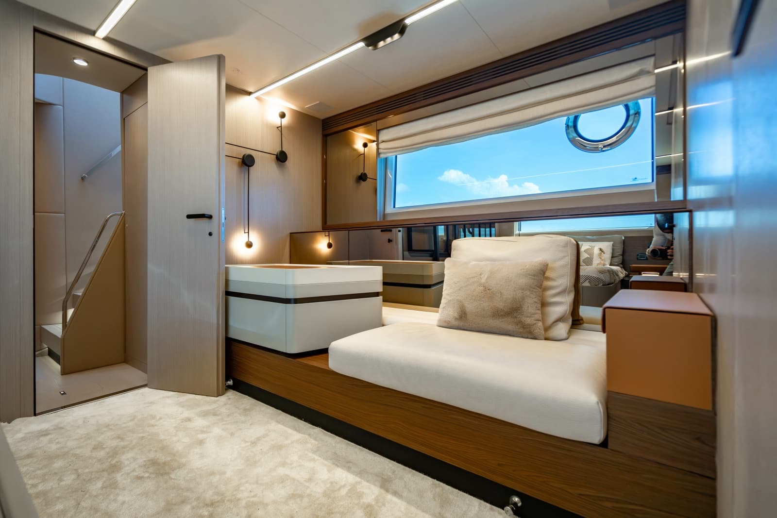 2024 Azimut 