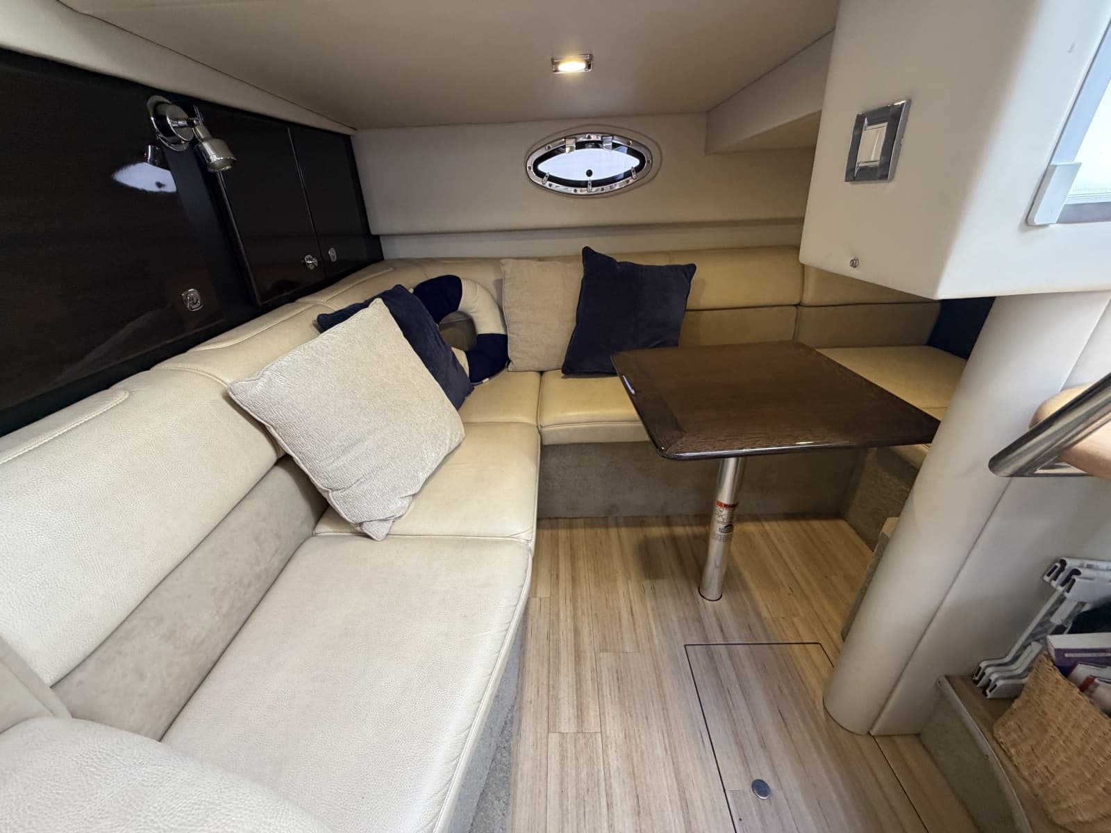 2015 Formula 31 Performance Cruiser