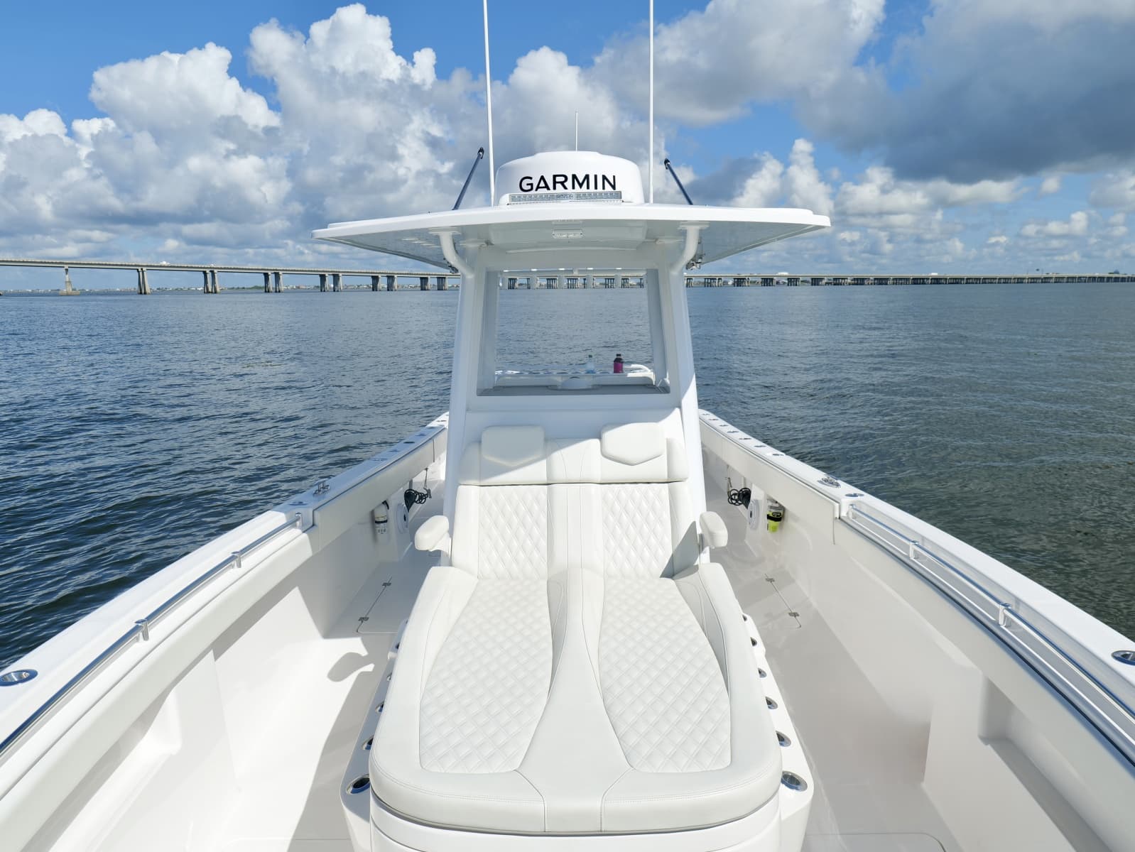 2022 Invincible 33 Catamaran