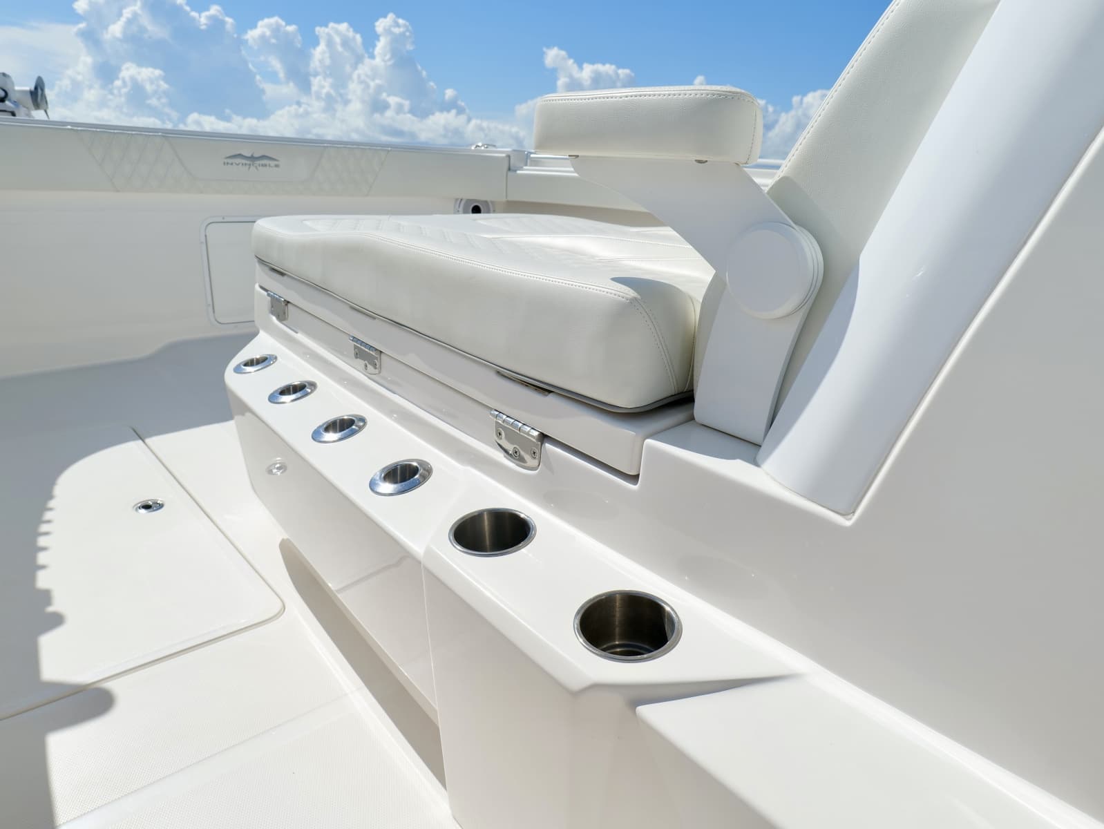 2022 Invincible 33 Catamaran