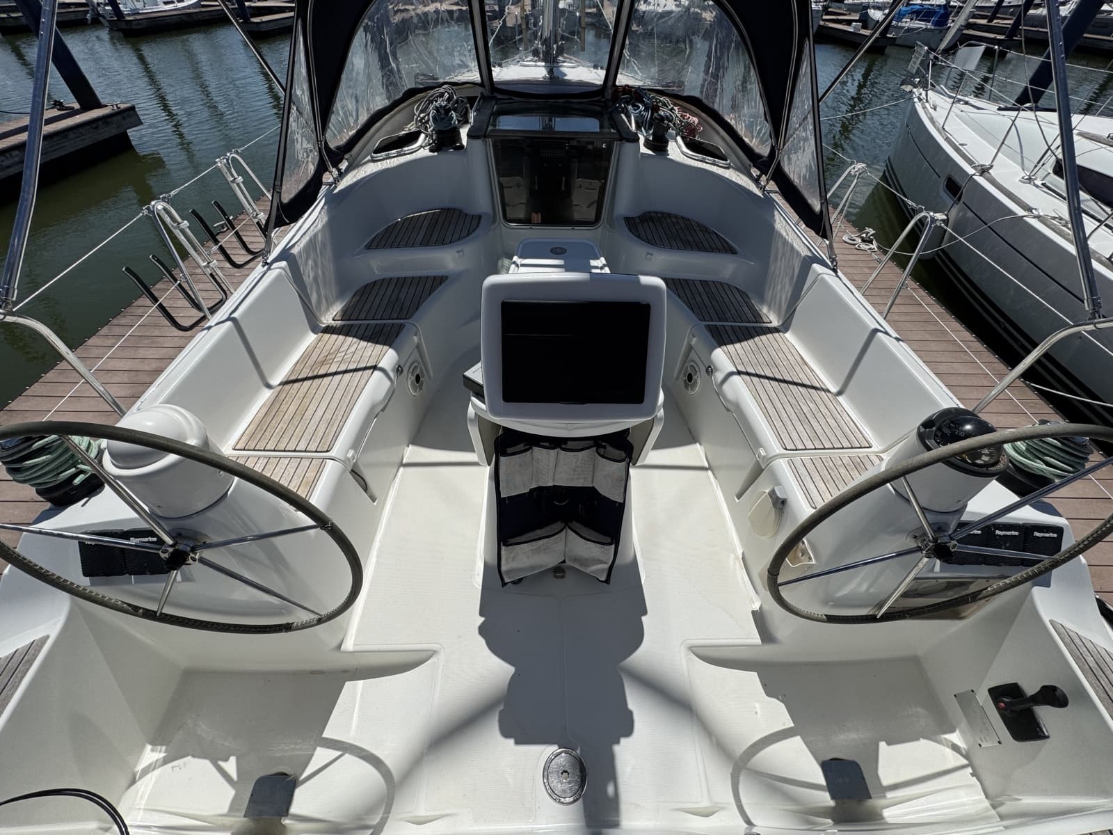 2006 Jeanneau 42DS