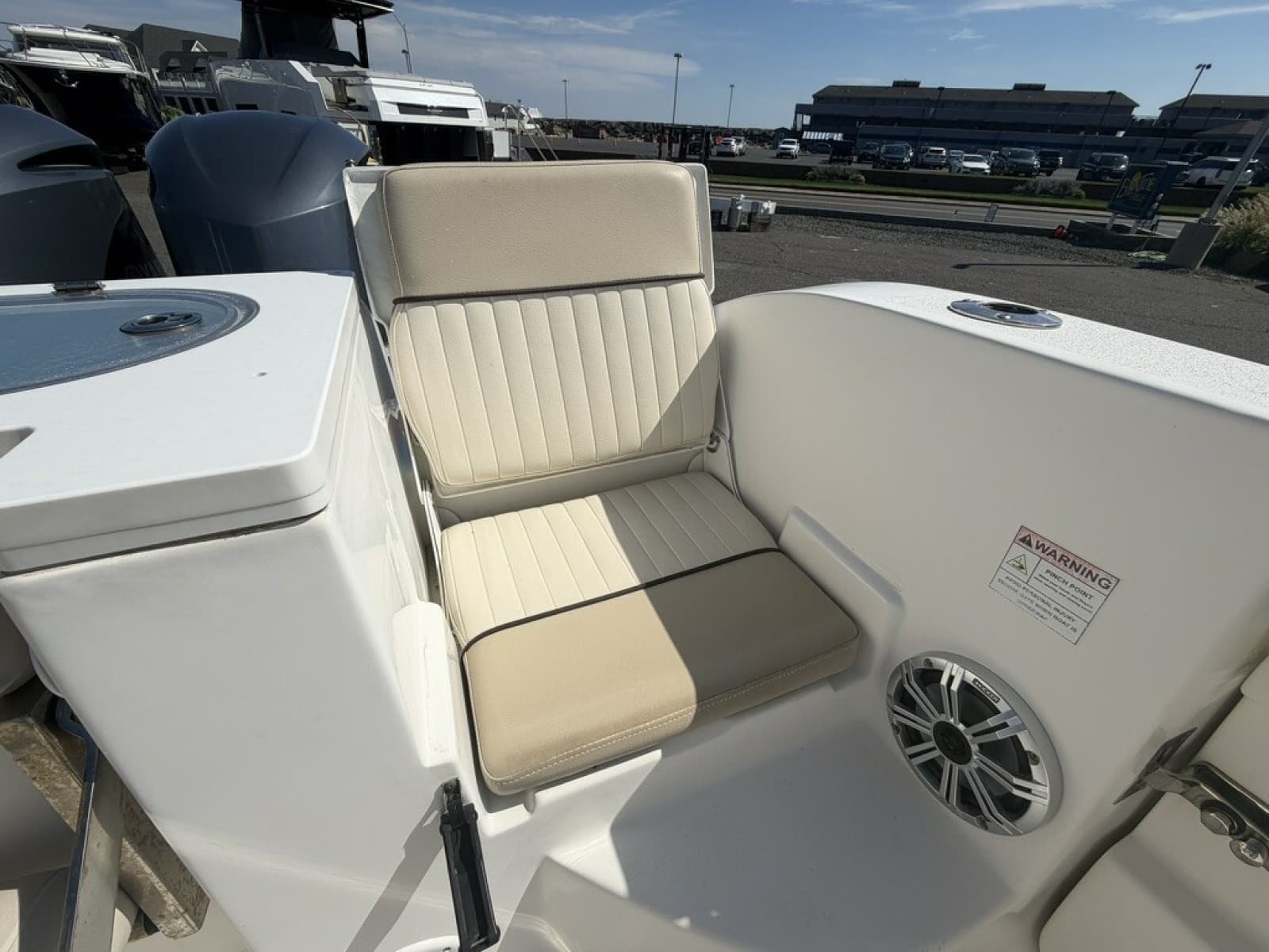 2016 Sea Fox 288 Commander
