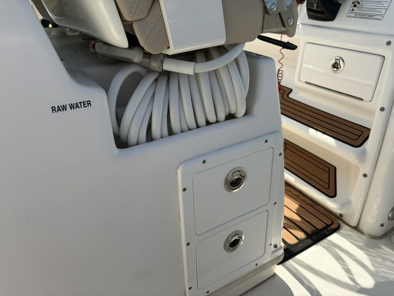 2016 Sea Fox 288 Commander