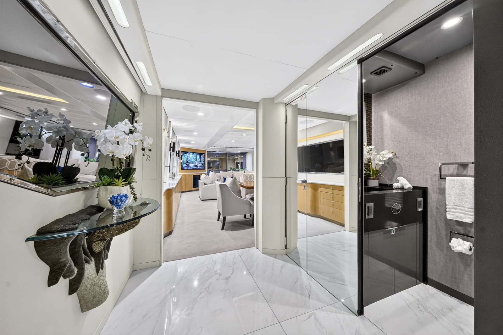1989 Westport Flybridge Motoryacht