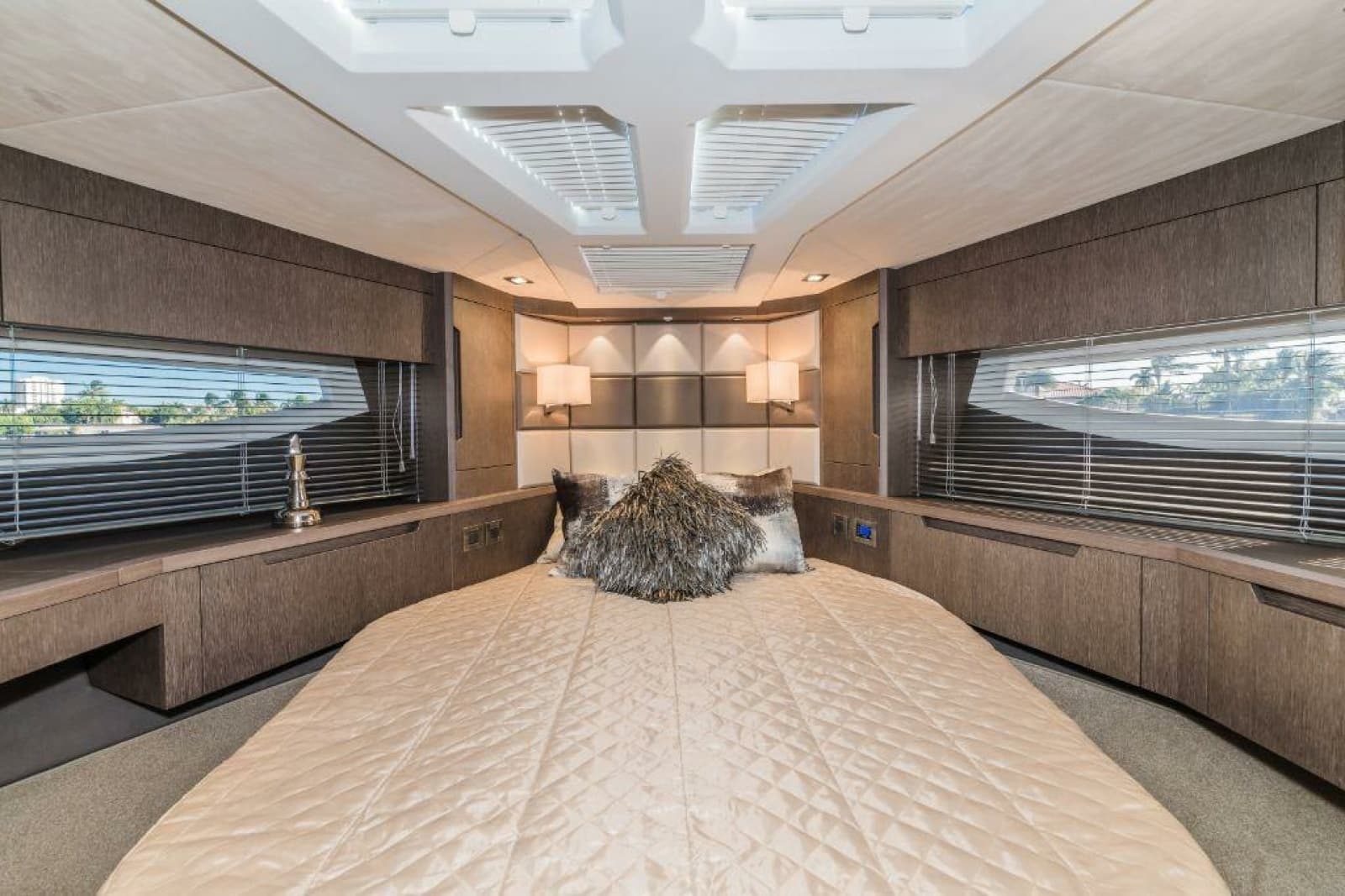 2025 Galeon 500 FLY