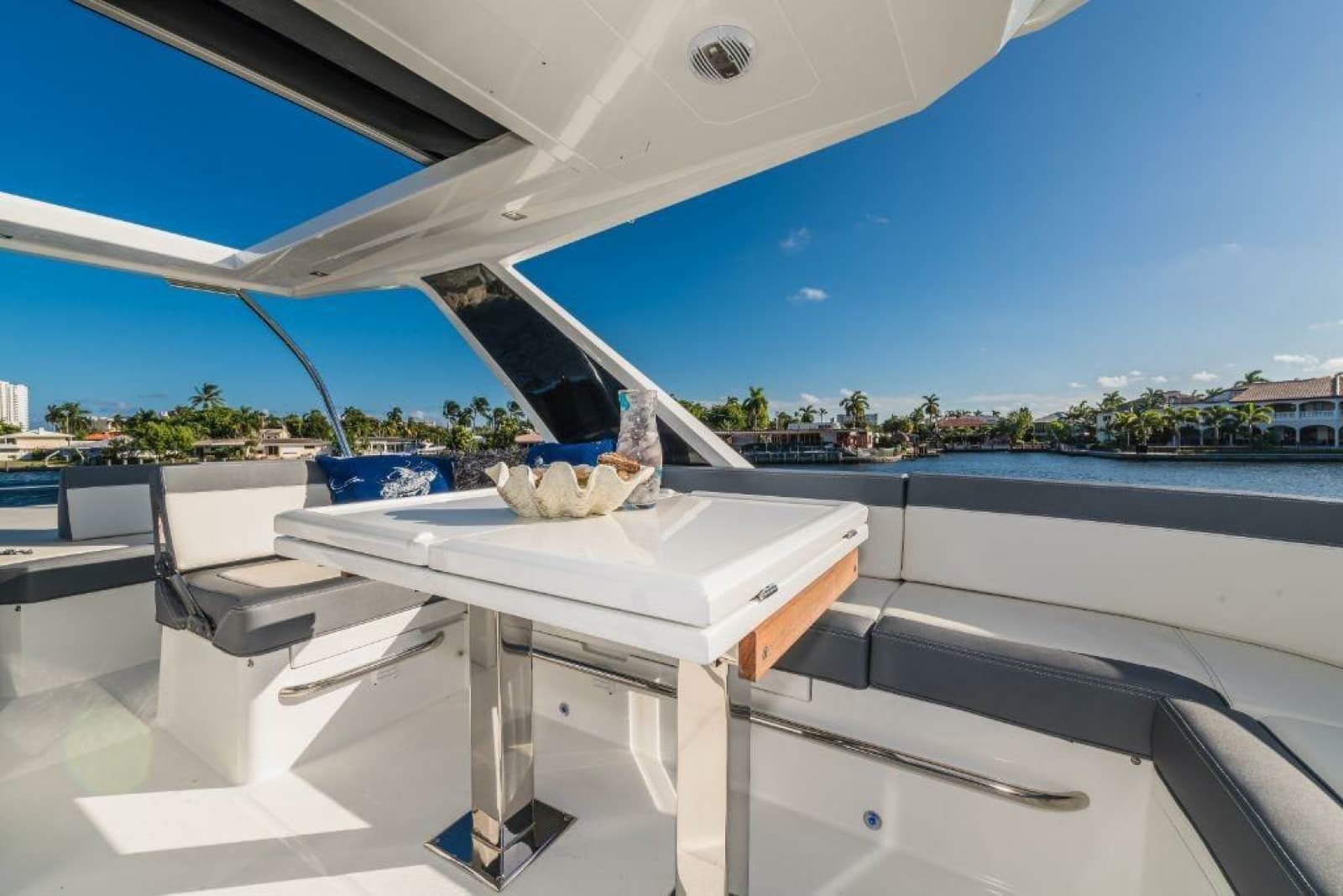 2025 Galeon 500 FLY